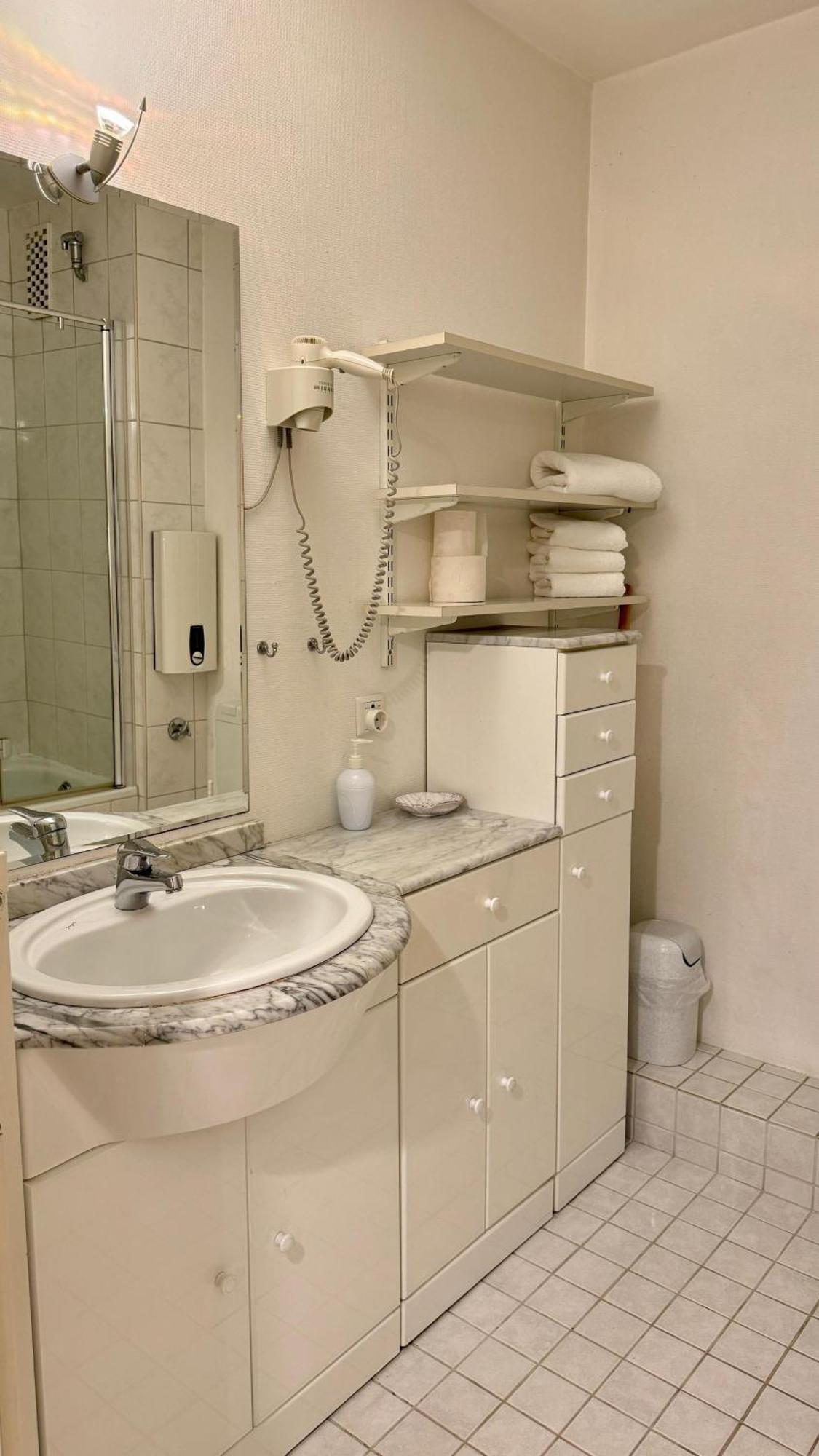 13-36, Sehr Strandnah, Im Herzen Westerlands, Westbalkon, 1 Zi 외부 사진